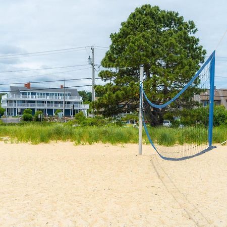 935 Ocean, A Beachside Inn แฮมป์ตัน ภายนอก รูปภาพ